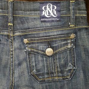 Rock & Republic Scorpion NWOT 25 x 31-1/2 like New